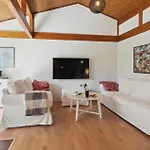 Semesterbostad 2 Bedroom Awesome In *