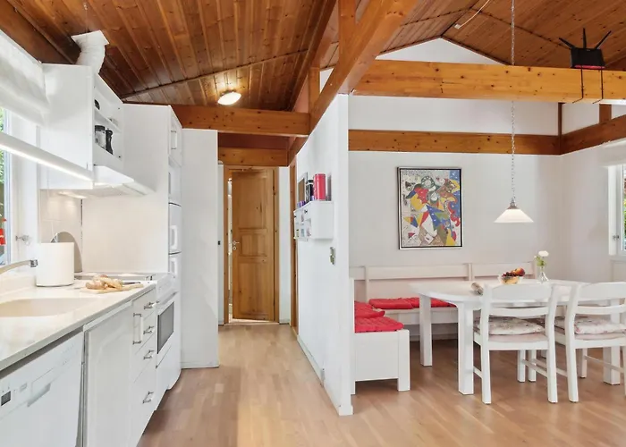 2 Bedroom Awesome In Jaegerspris